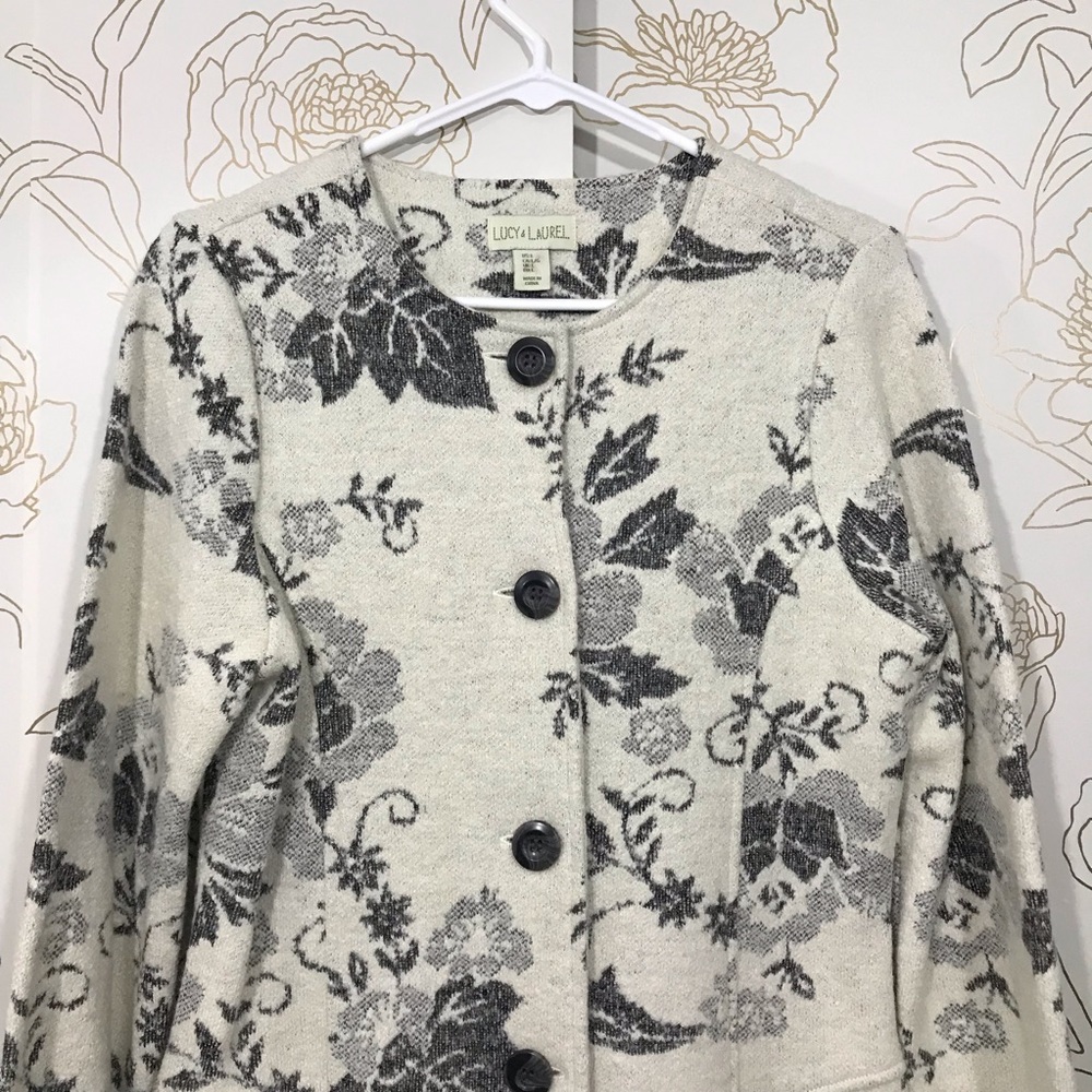 Lucy & Laurel Whit Gray Leaf Print Wool Jacket - image 2
